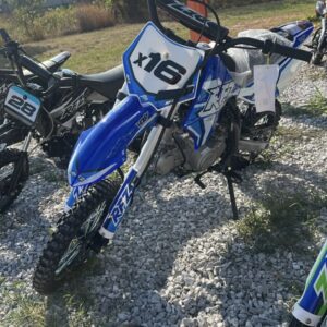 X16